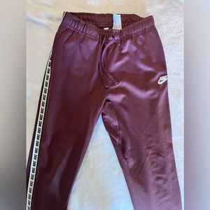 Nike men’s joggers